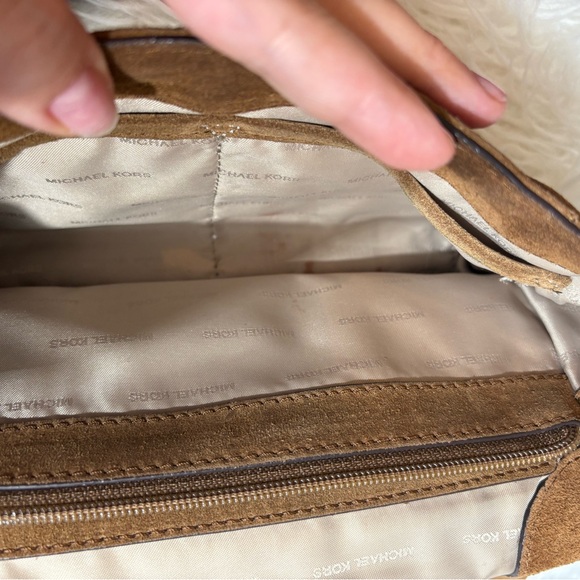 Michael by Michael Kors Sloan Large Chain Bag - Picture 8 of 8